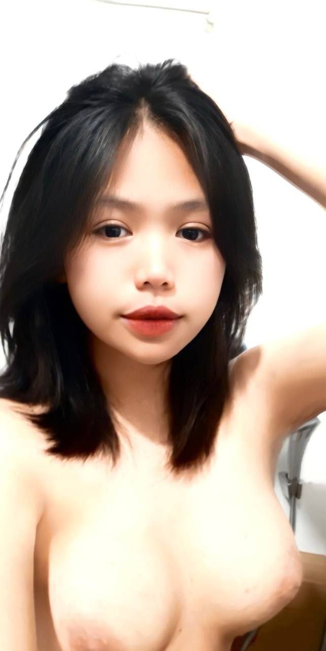 Dù đều "đi ngoài" nhưng cả 2 bà xã Anh xã vẫn hàn gắn trở lại nhờ “tình dục”